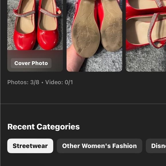 Red Women's Ballet Flats - Picture 1 of 1
